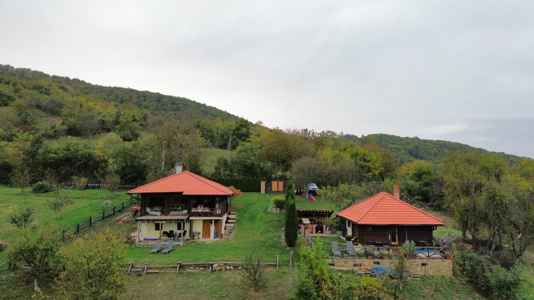 Apartmani Lunija Gornji Milanovac Exterior foto