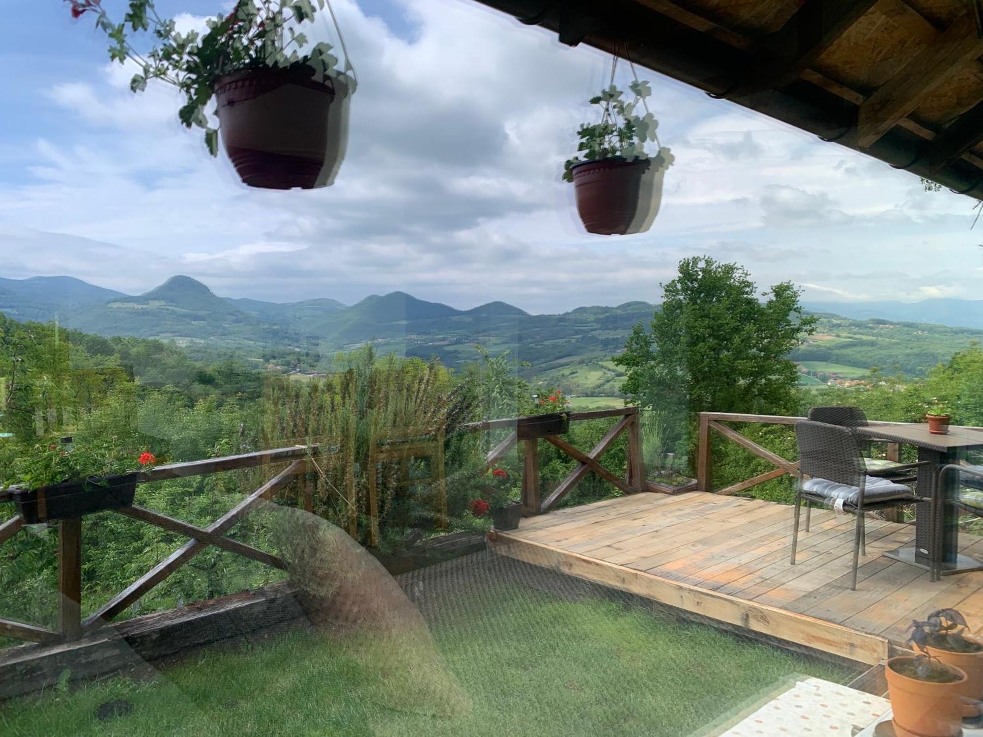 Apartmani Lunija Gornji Milanovac Exterior foto